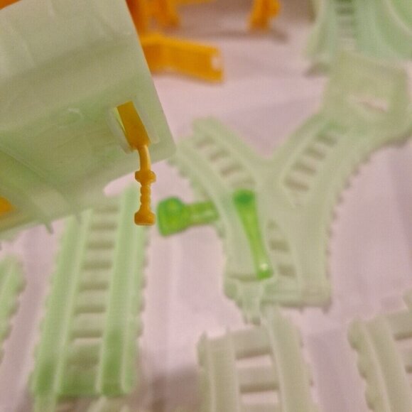 Thomas Train Trackmaster Glow In Dark PERCY'S MIDNIGHT MAIL DELIVERY Incomplete - Picture 8 of 9